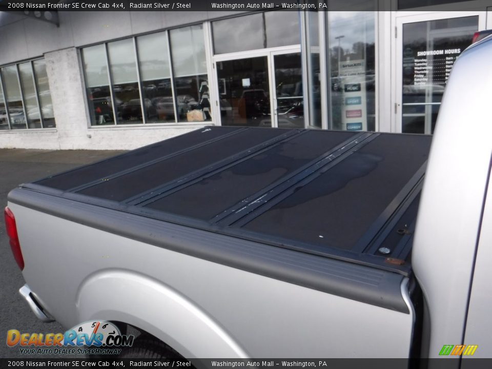 2008 Nissan Frontier SE Crew Cab 4x4 Radiant Silver / Steel Photo #3