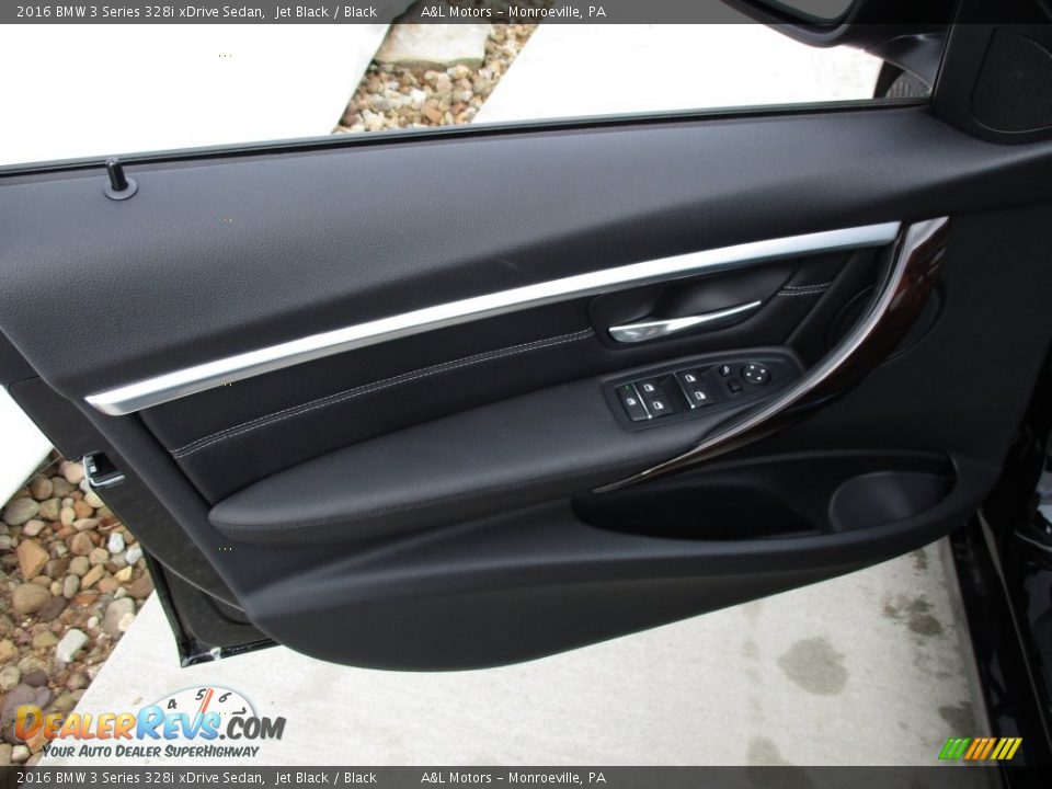 2016 BMW 3 Series 328i xDrive Sedan Jet Black / Black Photo #10
