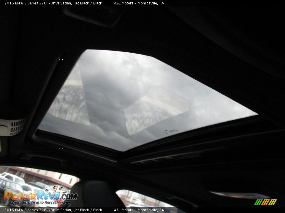 2016 BMW 3 Series 328i xDrive Sedan Jet Black / Black Photo #11