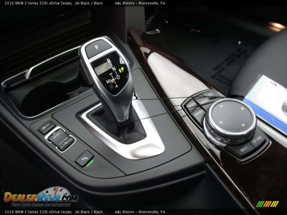 2016 BMW 3 Series 328i xDrive Sedan Jet Black / Black Photo #15