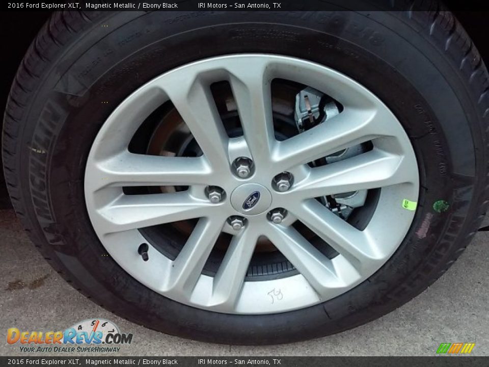 2016 Ford Explorer XLT Magnetic Metallic / Ebony Black Photo #4