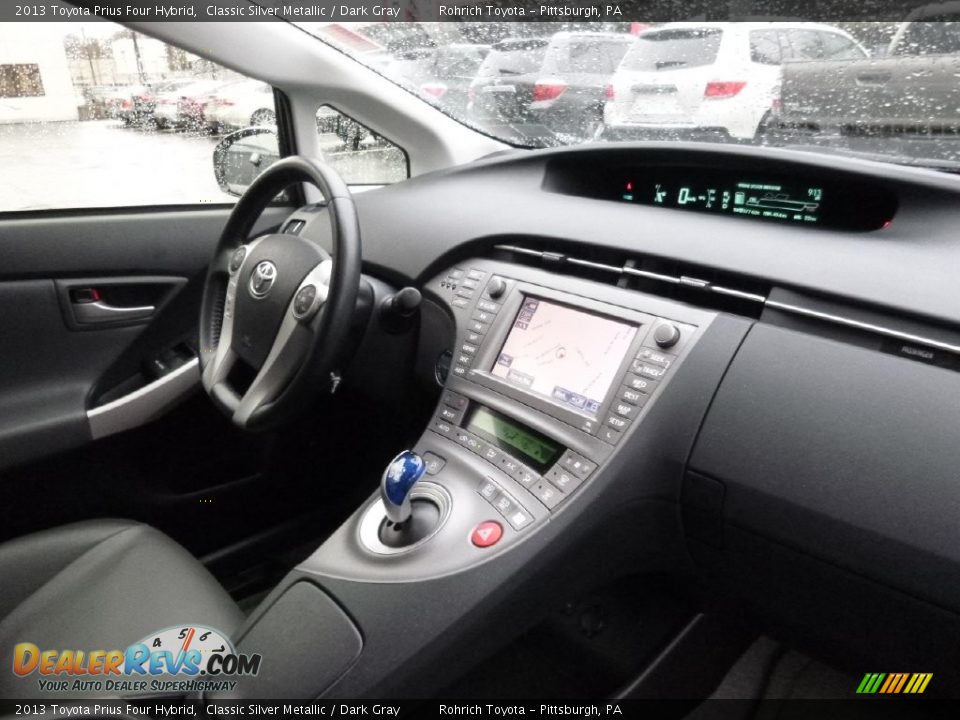 2013 Toyota Prius Four Hybrid Classic Silver Metallic / Dark Gray Photo #11