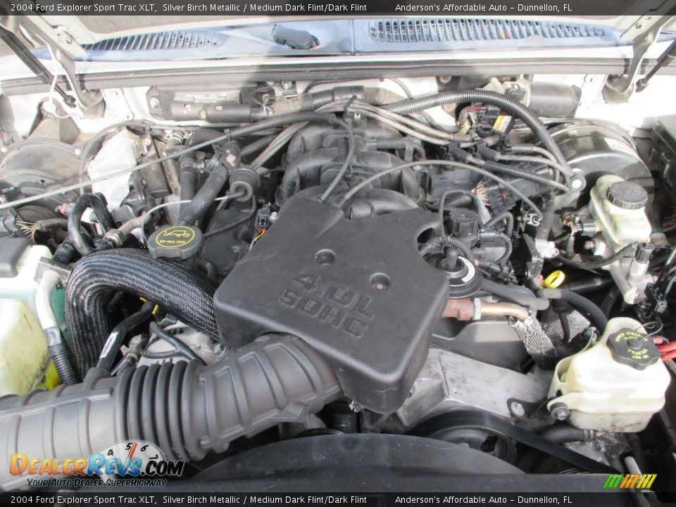 2004 Ford Explorer Sport Trac XLT Silver Birch Metallic / Medium Dark Flint/Dark Flint Photo #14