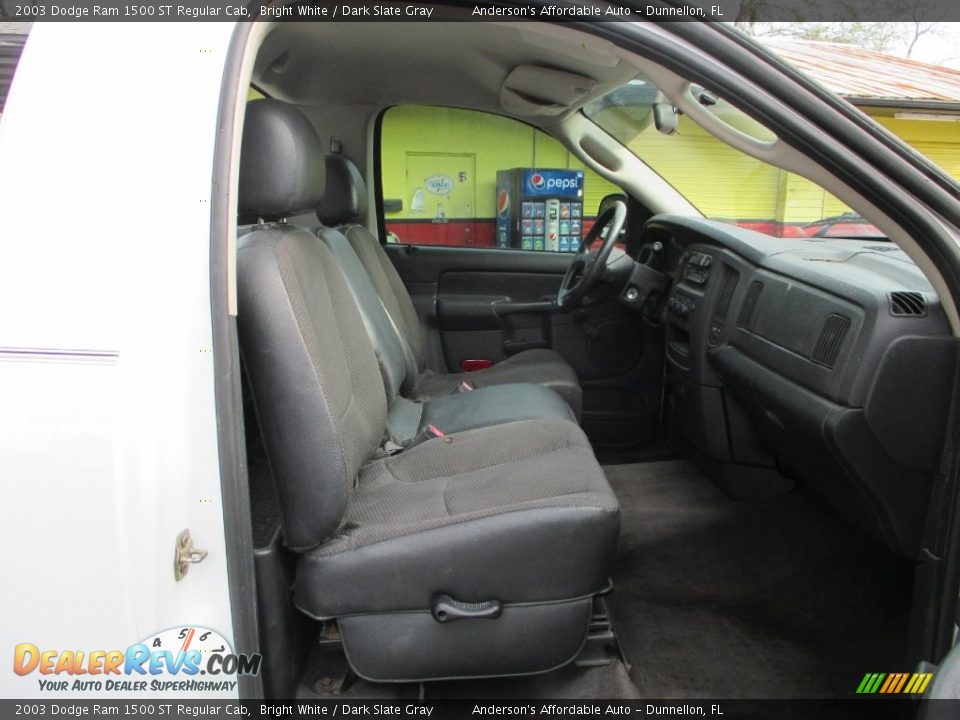 2003 Dodge Ram 1500 ST Regular Cab Bright White / Dark Slate Gray Photo #11