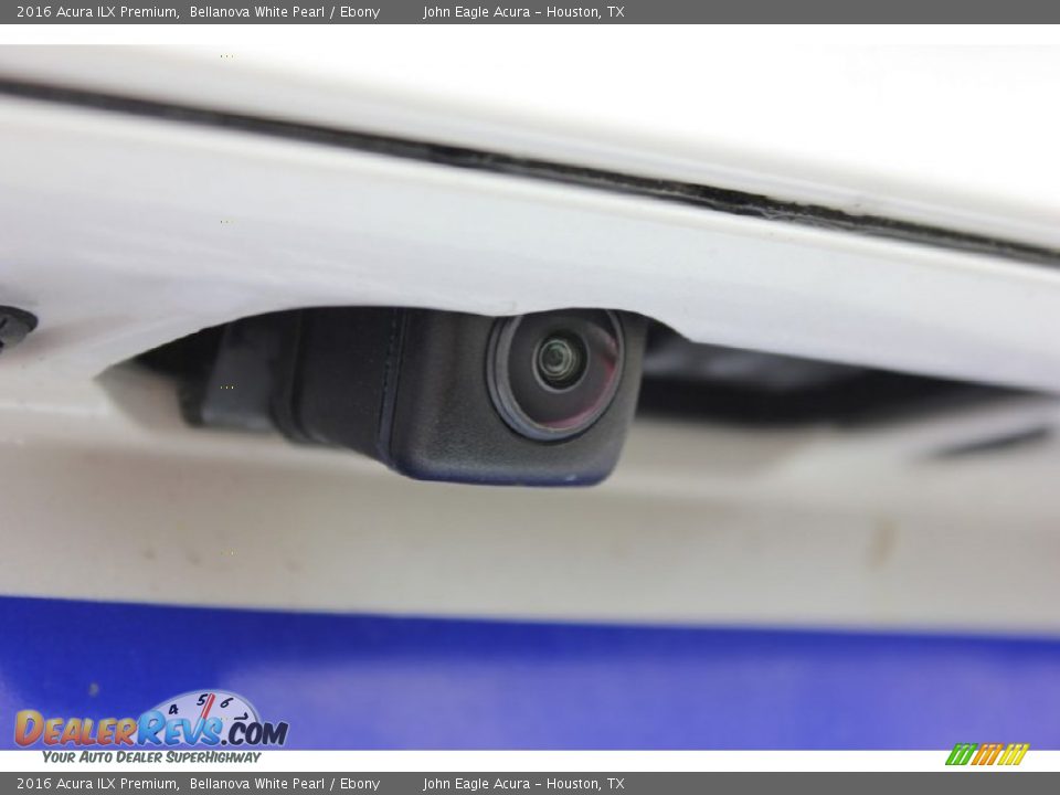 2016 Acura ILX Premium Bellanova White Pearl / Ebony Photo #10