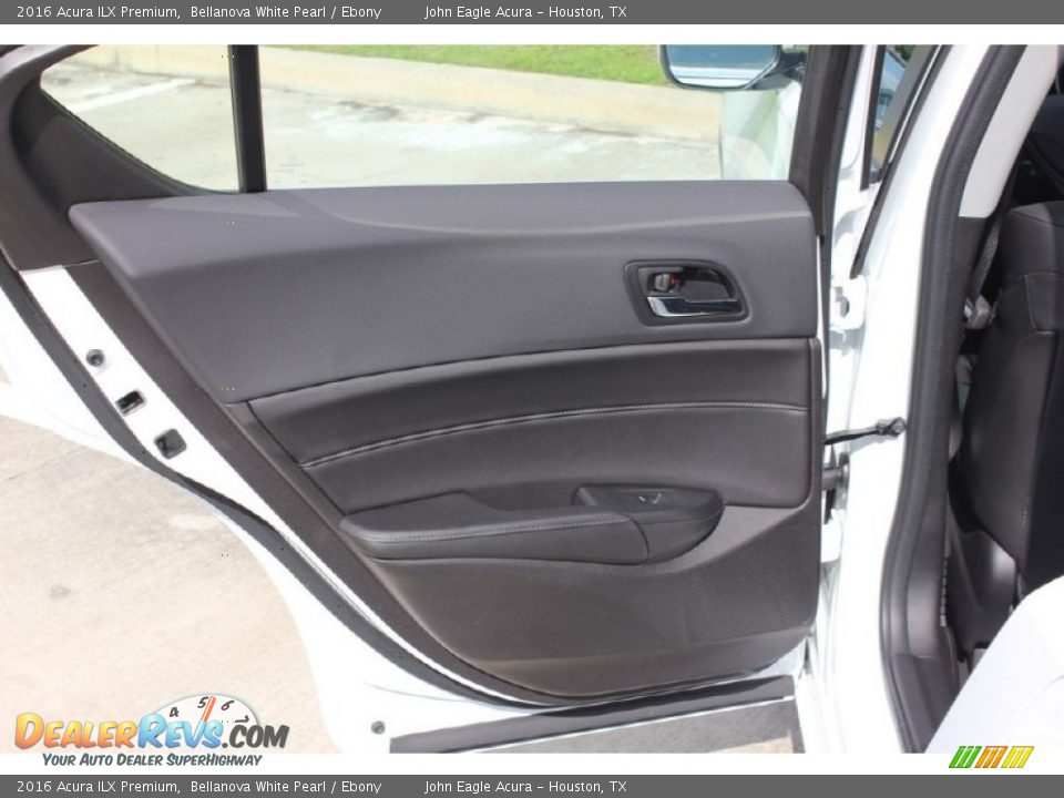 2016 Acura ILX Premium Bellanova White Pearl / Ebony Photo #14