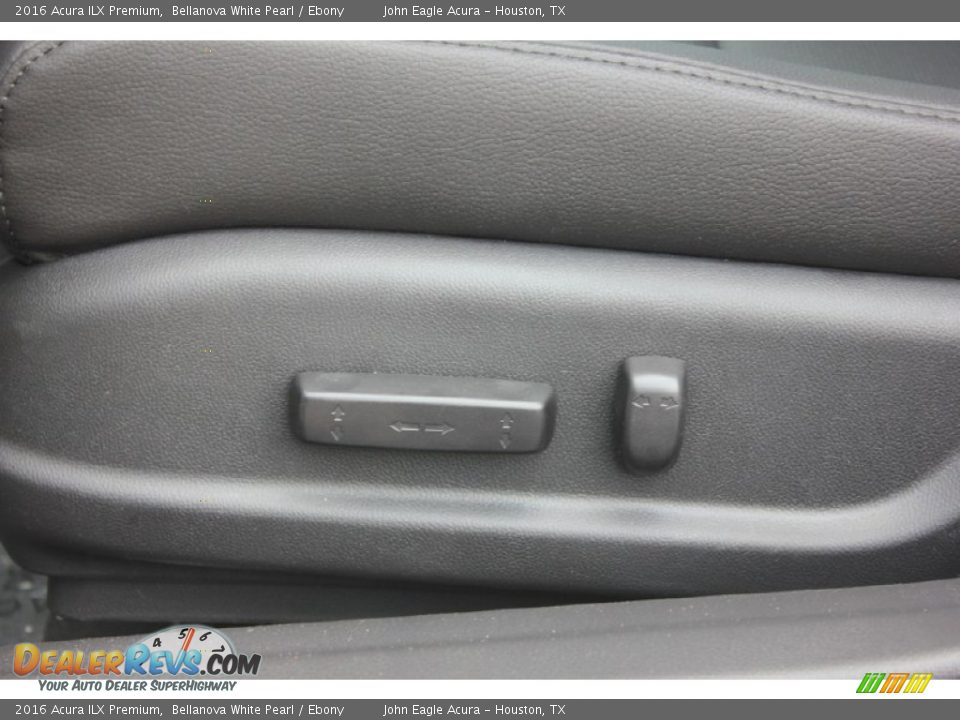 2016 Acura ILX Premium Bellanova White Pearl / Ebony Photo #26
