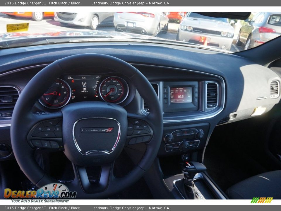 2016 Dodge Charger SE Pitch Black / Black Photo #7