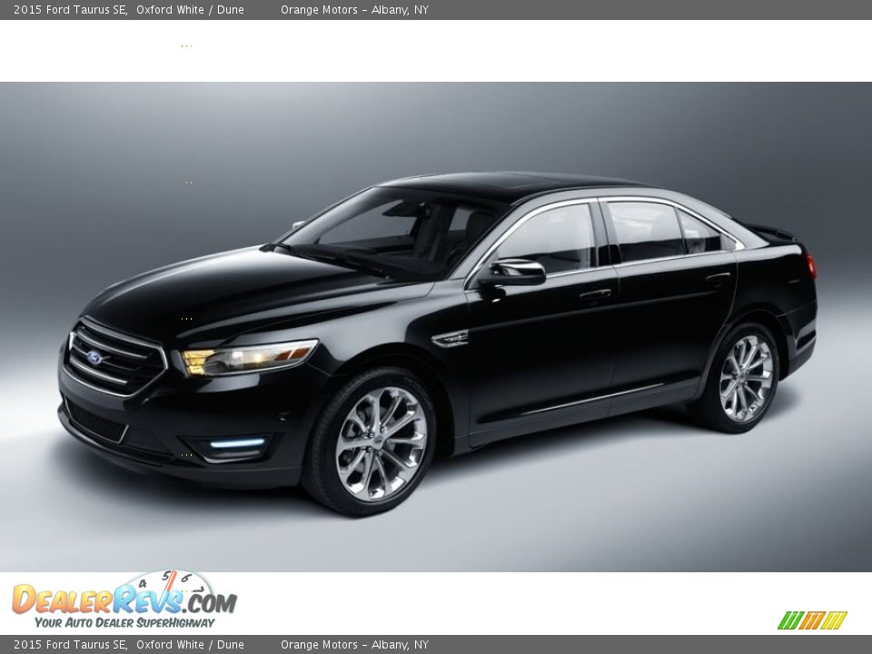 2015 Ford Taurus SE Oxford White / Dune Photo #13