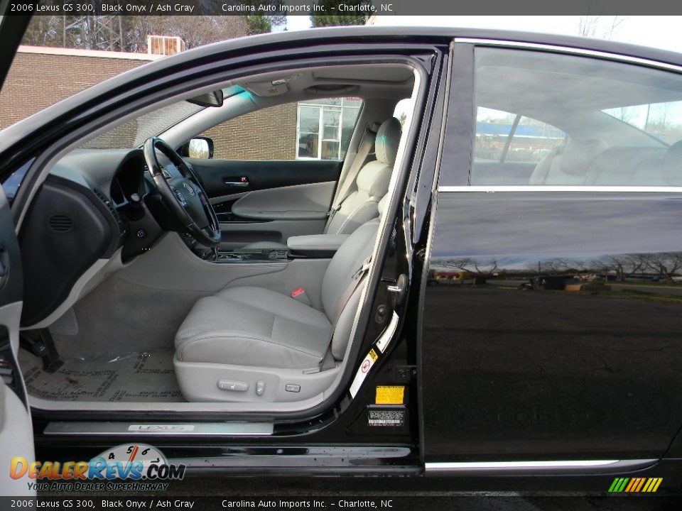 2006 Lexus GS 300 Black Onyx / Ash Gray Photo #17