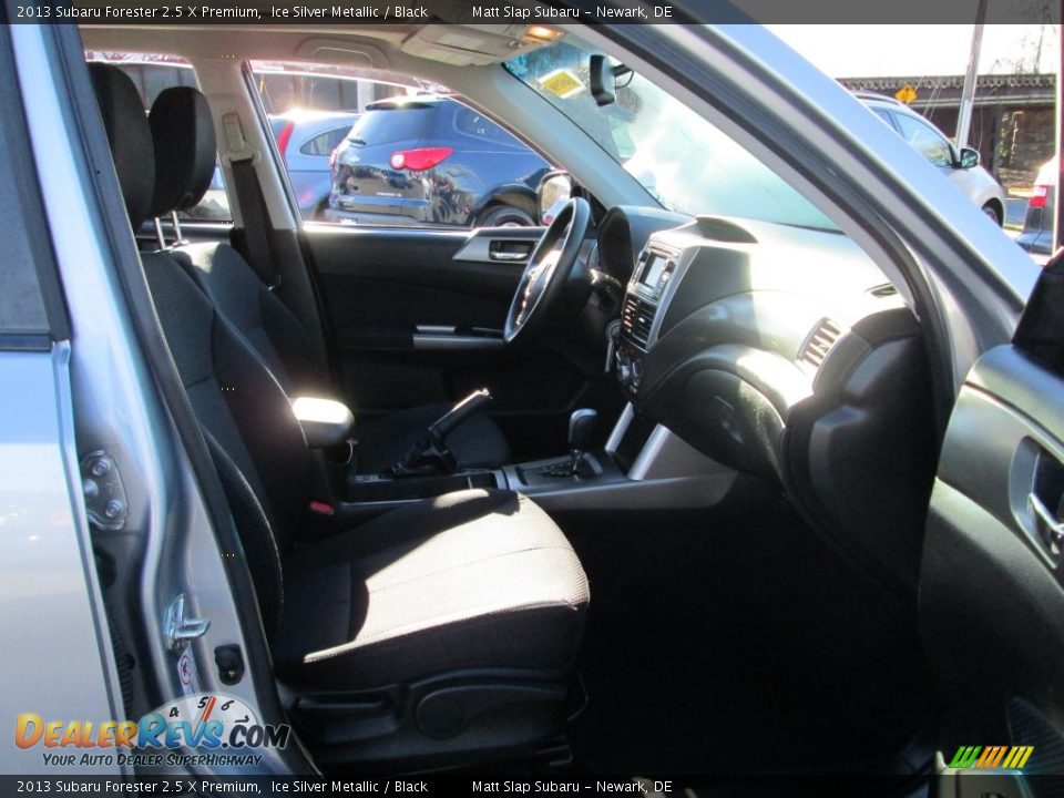 2013 Subaru Forester 2.5 X Premium Ice Silver Metallic / Black Photo #17