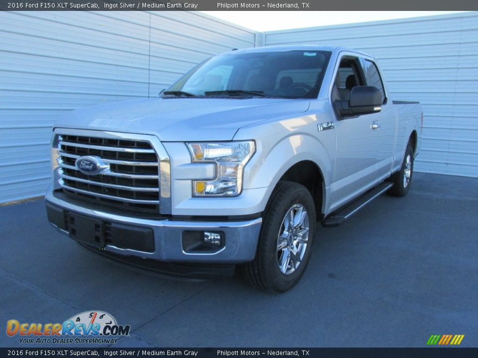 Front 3/4 View of 2016 Ford F150 XLT SuperCab Photo #7