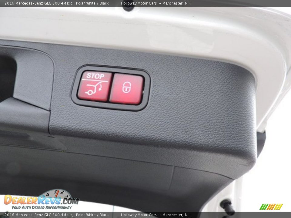 2016 Mercedes-Benz GLC 300 4Matic Polar White / Black Photo #7