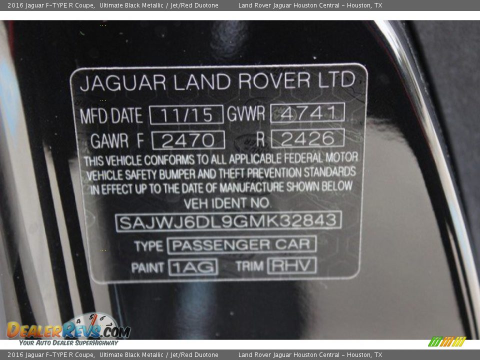 2016 Jaguar F-TYPE R Coupe Ultimate Black Metallic / Jet/Red Duotone Photo #19