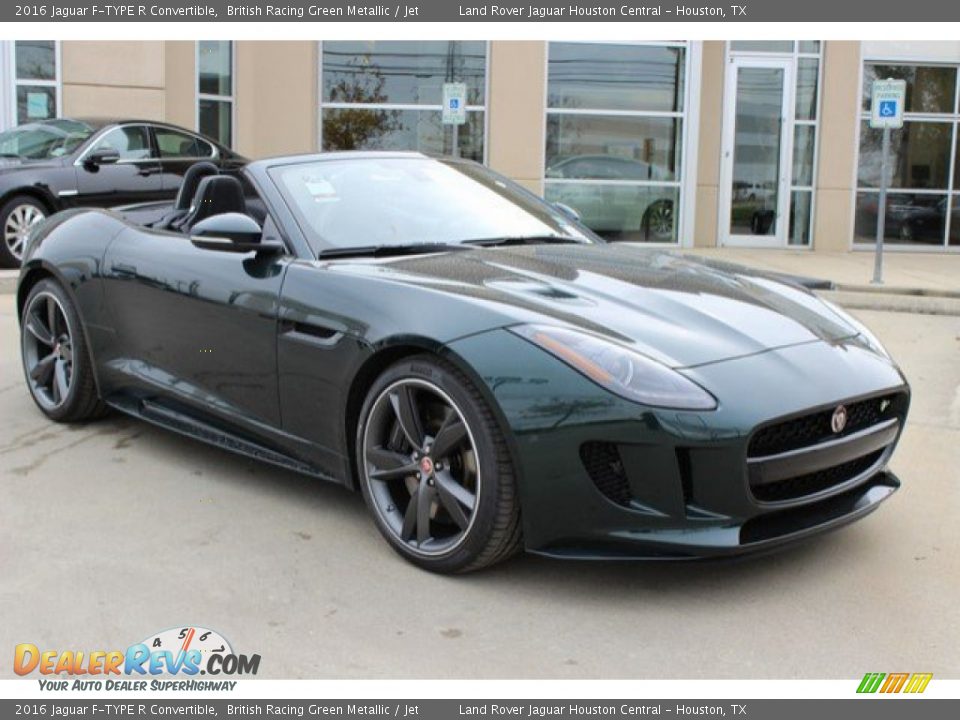 Front 3/4 View of 2016 Jaguar F-TYPE R Convertible Photo #3