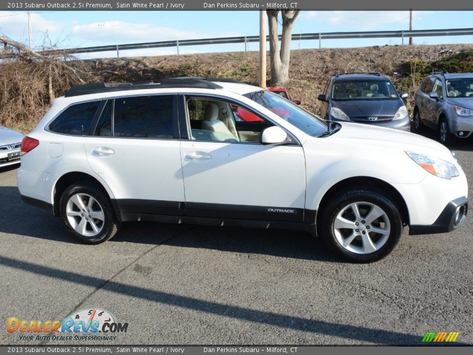 2013 Subaru Outback 2.5i Premium Satin White Pearl / Ivory Photo #4