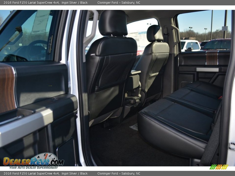 2016 Ford F150 Lariat SuperCrew 4x4 Ingot Silver / Black Photo #11