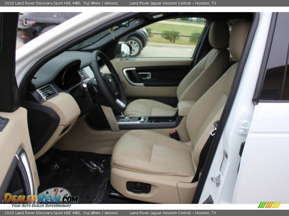 2016 Land Rover Discovery Sport HSE 4WD Fuji White / Almond Photo #3