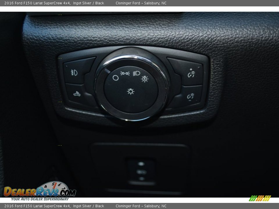 2016 Ford F150 Lariat SuperCrew 4x4 Ingot Silver / Black Photo #21