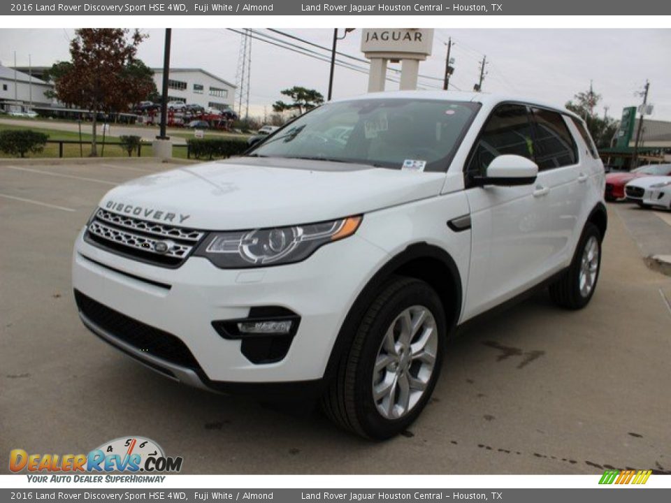 2016 Land Rover Discovery Sport HSE 4WD Fuji White / Almond Photo #7
