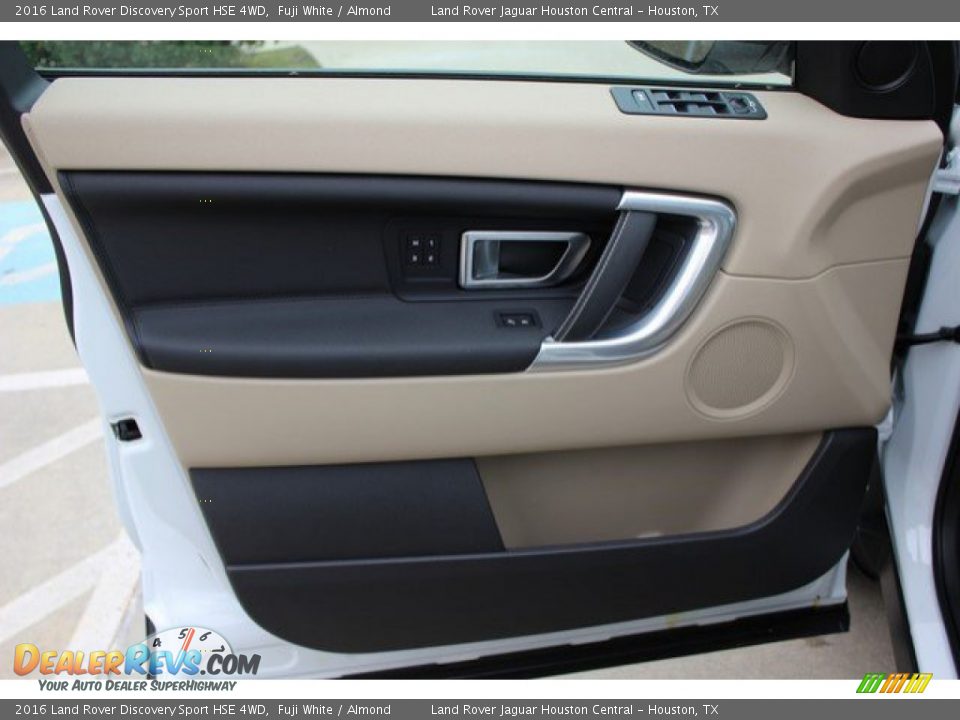2016 Land Rover Discovery Sport HSE 4WD Fuji White / Almond Photo #20