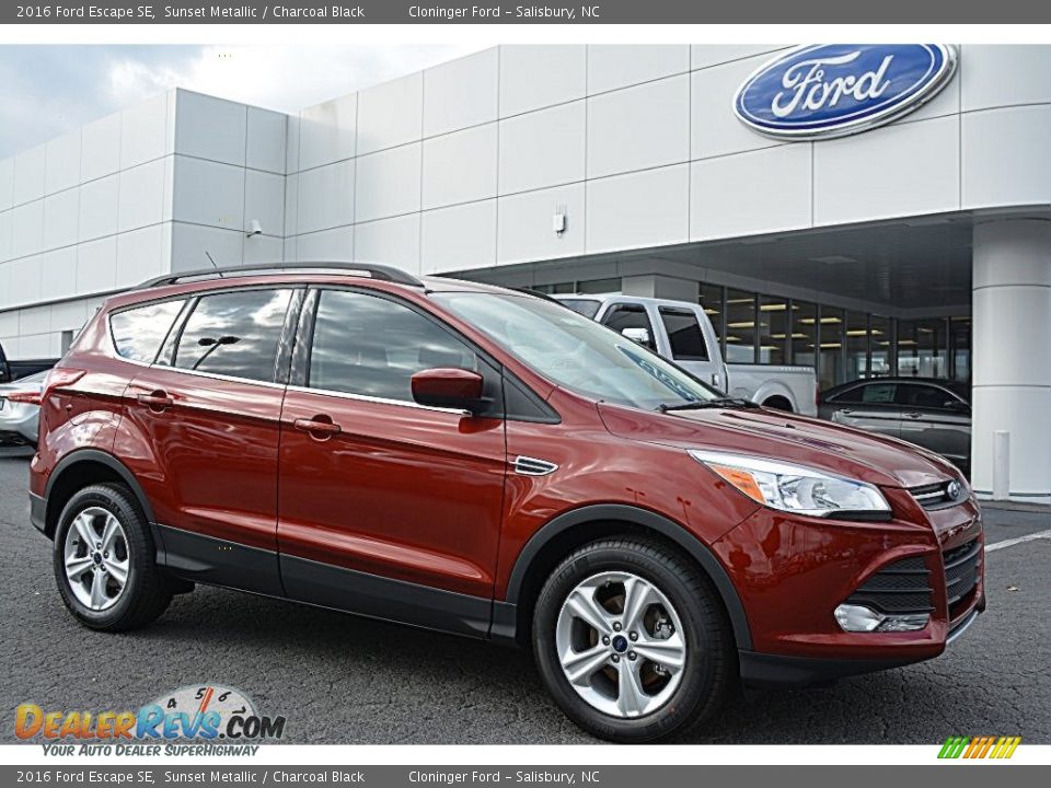 2016 Ford Escape SE Sunset Metallic / Charcoal Black Photo #1