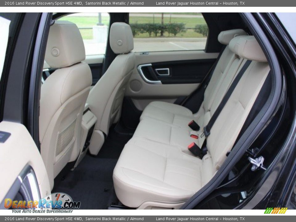 2016 Land Rover Discovery Sport HSE 4WD Santorini Black Metallic / Almond Photo #17