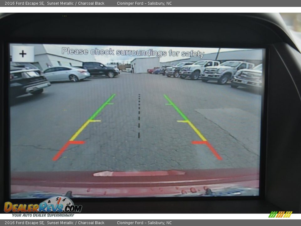 2016 Ford Escape SE Sunset Metallic / Charcoal Black Photo #15