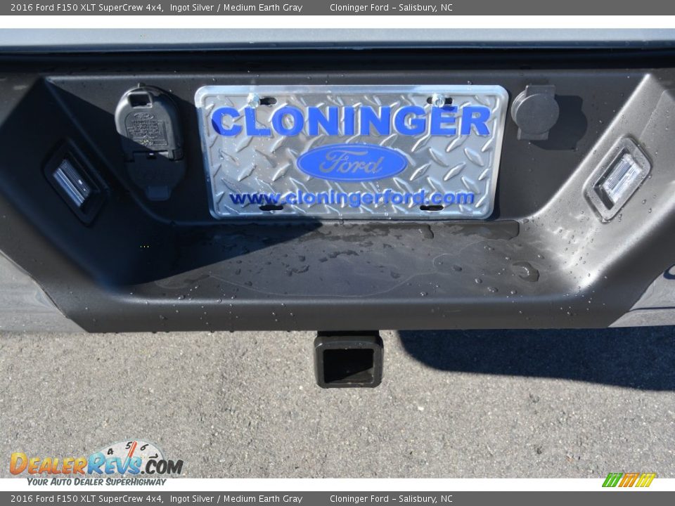 2016 Ford F150 XLT SuperCrew 4x4 Ingot Silver / Medium Earth Gray Photo #5