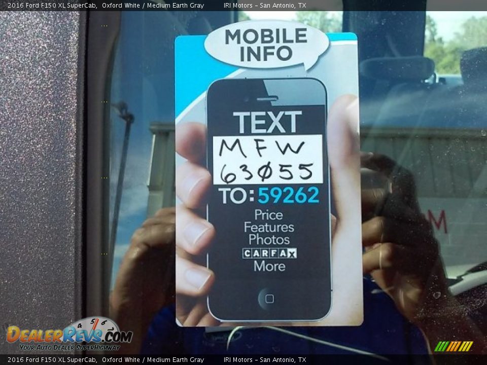 2016 Ford F150 XL SuperCab Oxford White / Medium Earth Gray Photo #2