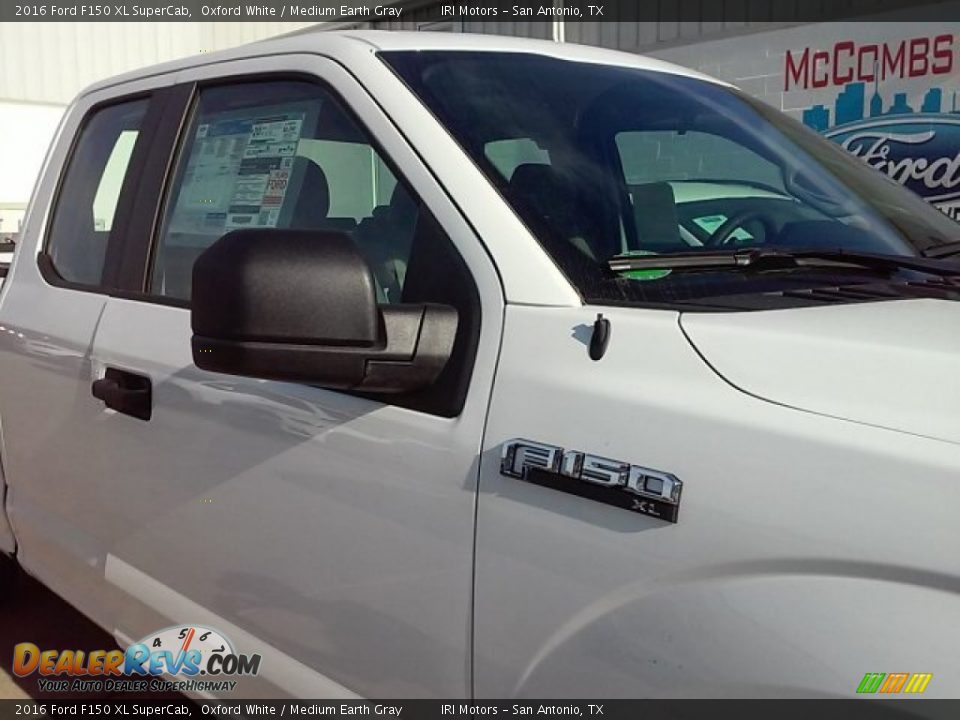 2016 Ford F150 XL SuperCab Oxford White / Medium Earth Gray Photo #6