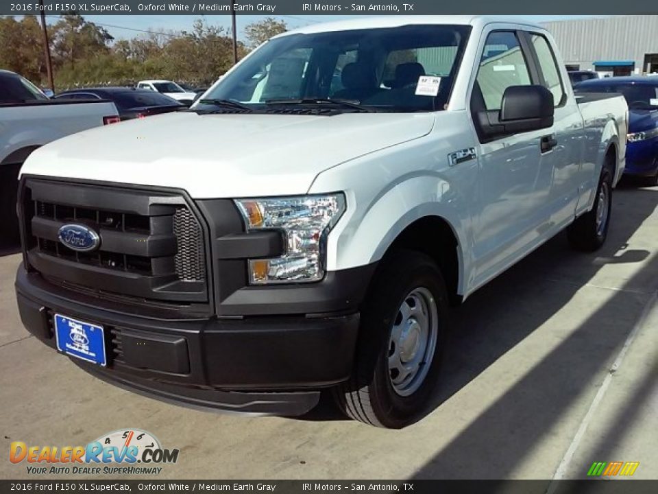 2016 Ford F150 XL SuperCab Oxford White / Medium Earth Gray Photo #8