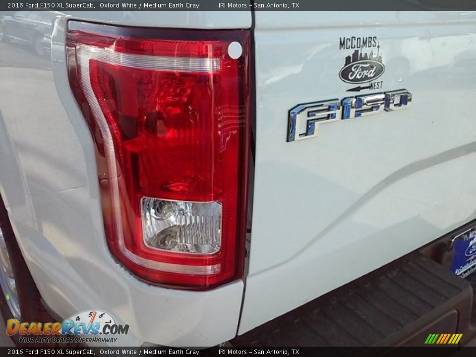 2016 Ford F150 XL SuperCab Oxford White / Medium Earth Gray Photo #12