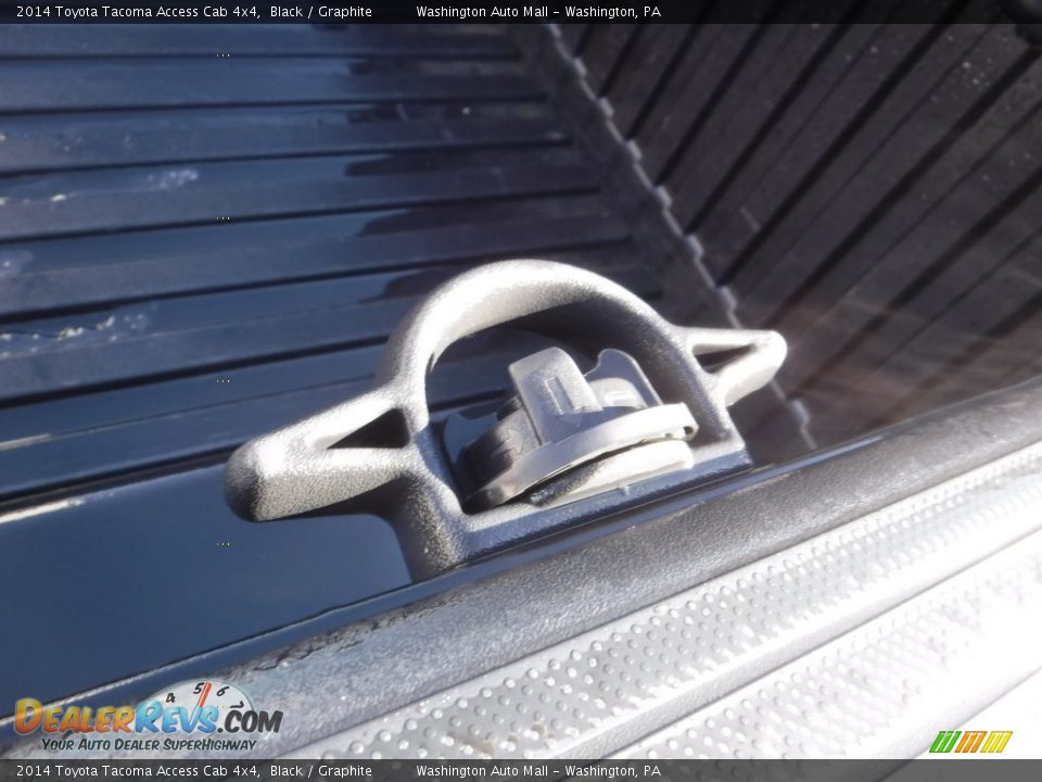 2014 Toyota Tacoma Access Cab 4x4 Black / Graphite Photo #10