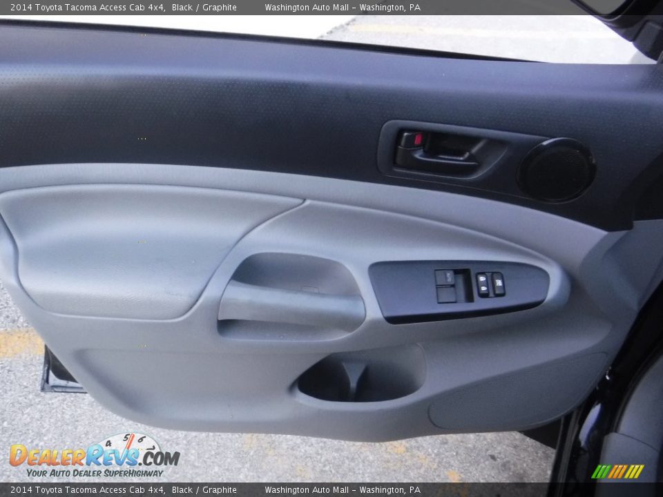 2014 Toyota Tacoma Access Cab 4x4 Black / Graphite Photo #17