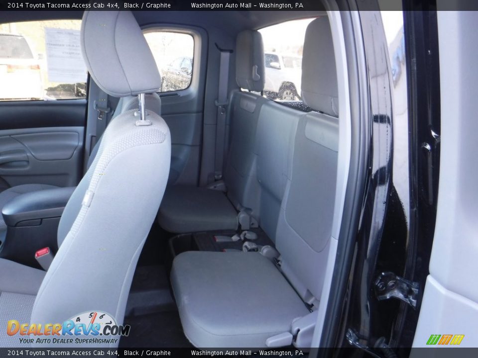 2014 Toyota Tacoma Access Cab 4x4 Black / Graphite Photo #18