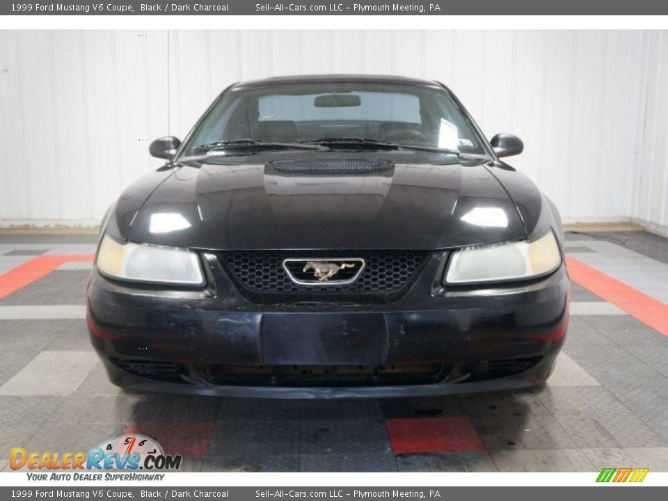 1999 Ford Mustang V6 Coupe Black / Dark Charcoal Photo #4