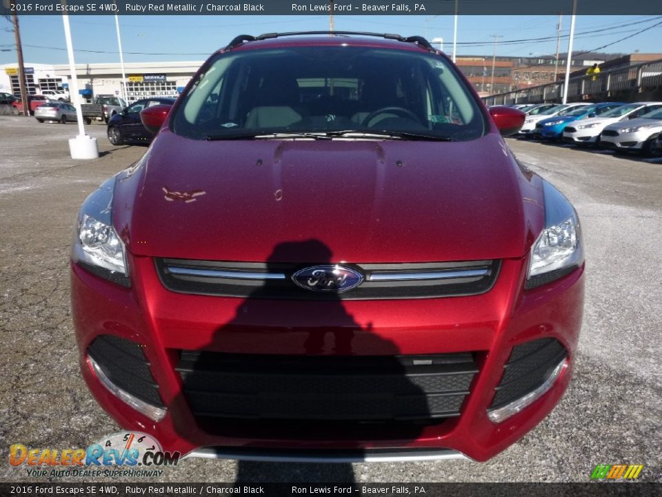 2016 Ford Escape SE 4WD Ruby Red Metallic / Charcoal Black Photo #8