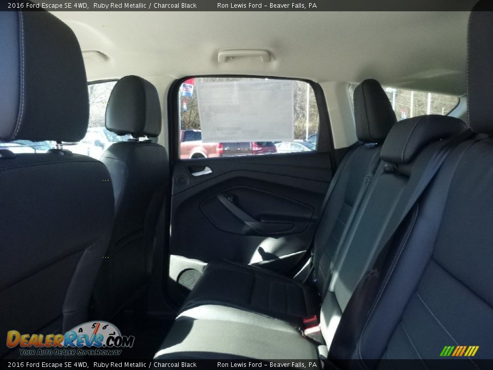 2016 Ford Escape SE 4WD Ruby Red Metallic / Charcoal Black Photo #12