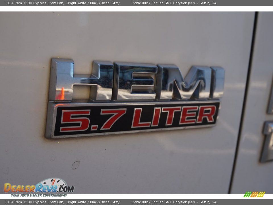 2014 Ram 1500 Express Crew Cab Bright White / Black/Diesel Gray Photo #14
