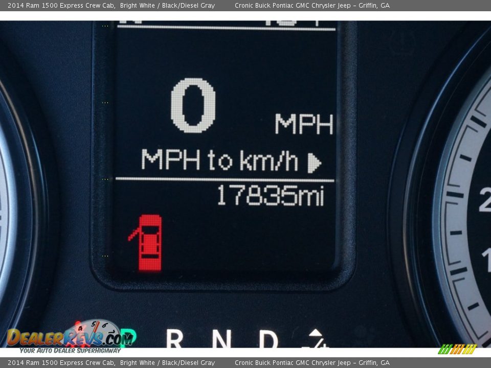 2014 Ram 1500 Express Crew Cab Bright White / Black/Diesel Gray Photo #16