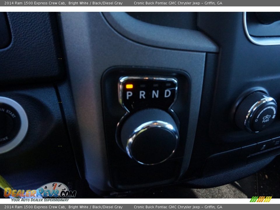 2014 Ram 1500 Express Crew Cab Bright White / Black/Diesel Gray Photo #18