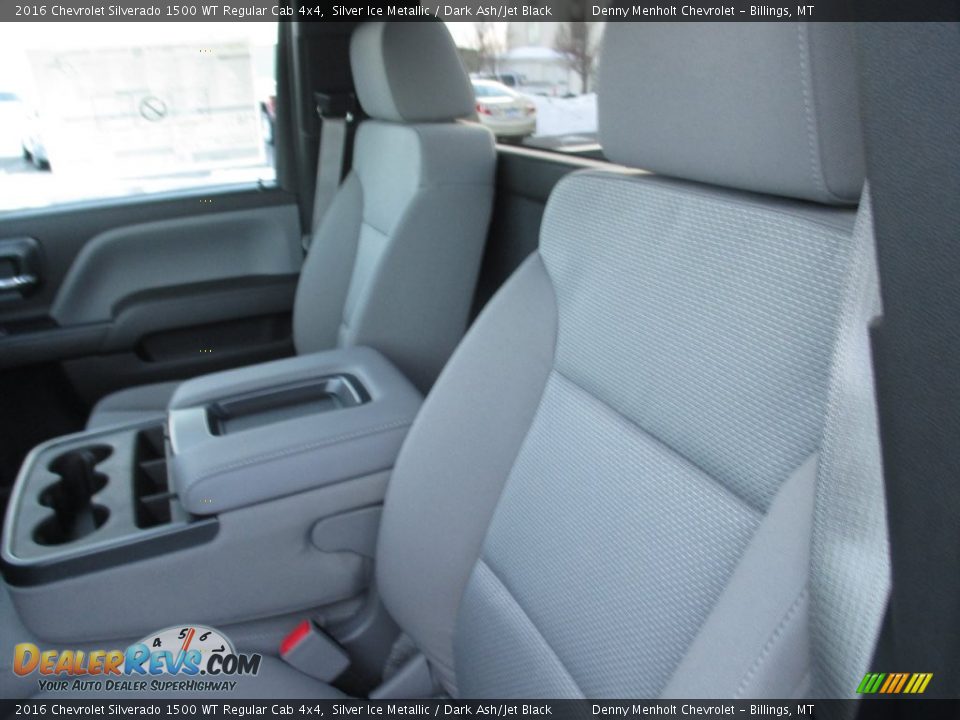 2016 Chevrolet Silverado 1500 WT Regular Cab 4x4 Silver Ice Metallic / Dark Ash/Jet Black Photo #9