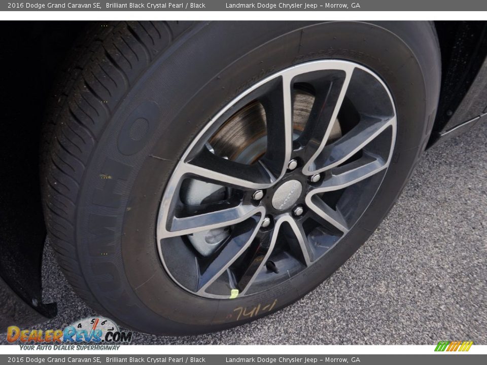 2016 Dodge Grand Caravan SE Brilliant Black Crystal Pearl / Black Photo #5
