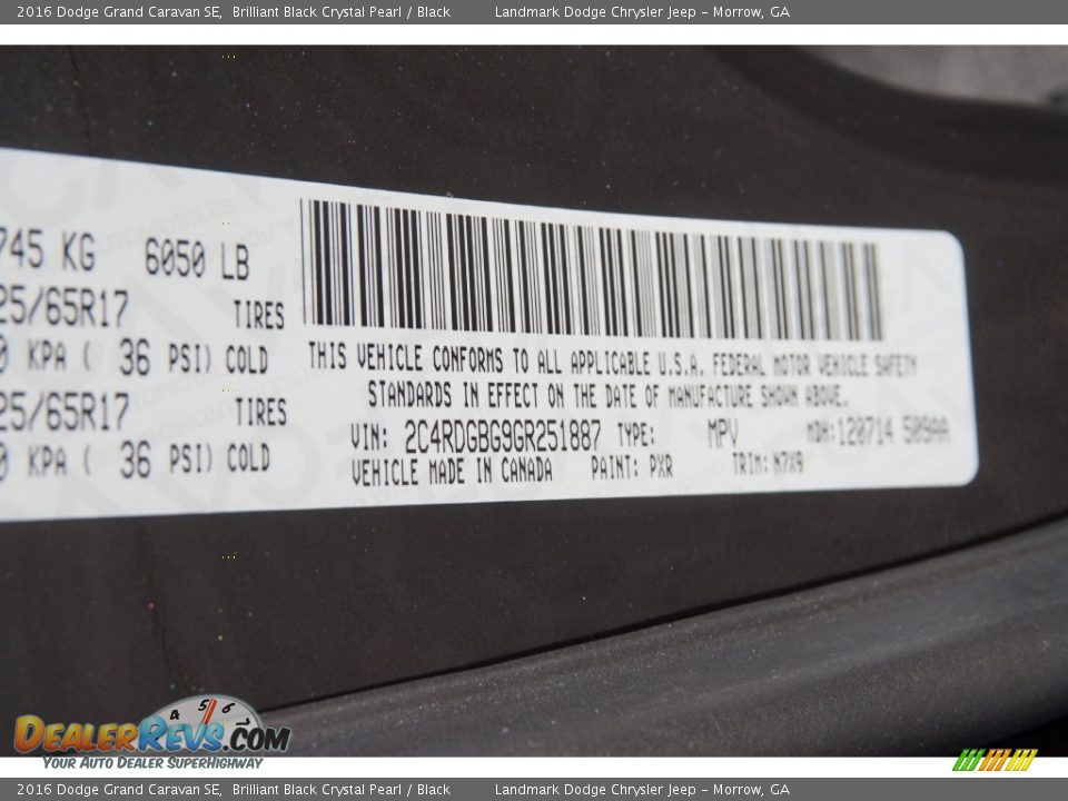 2016 Dodge Grand Caravan SE Brilliant Black Crystal Pearl / Black Photo #9