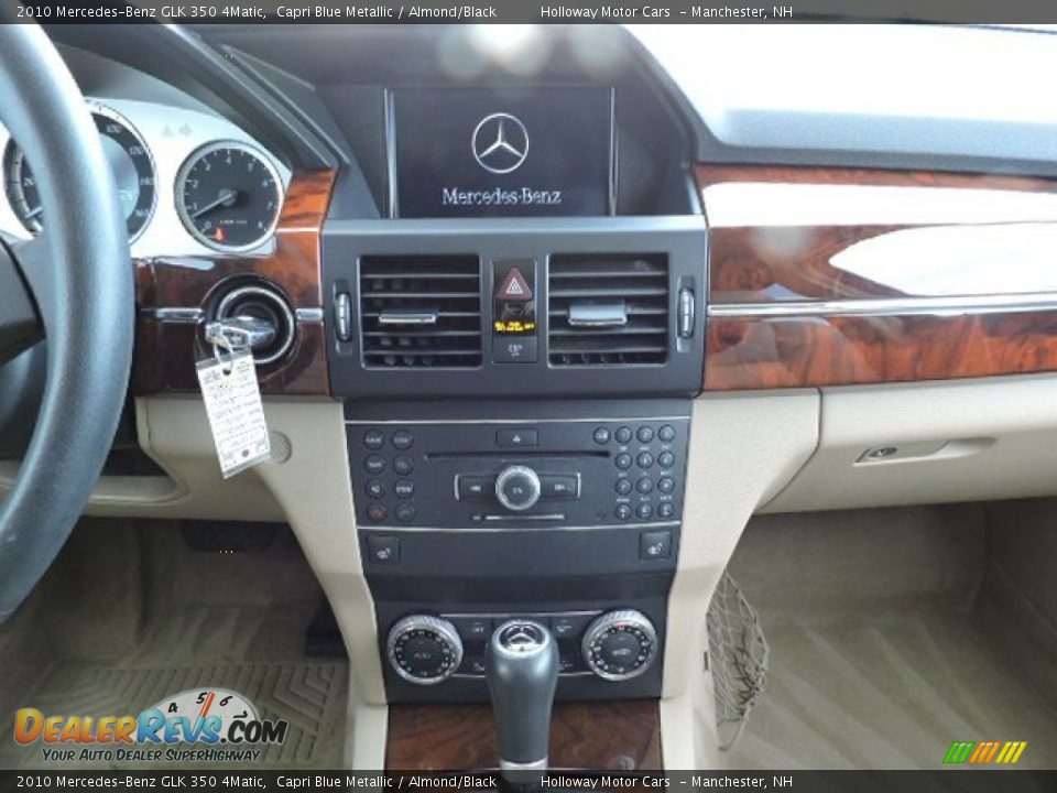 2010 Mercedes-Benz GLK 350 4Matic Capri Blue Metallic / Almond/Black Photo #11