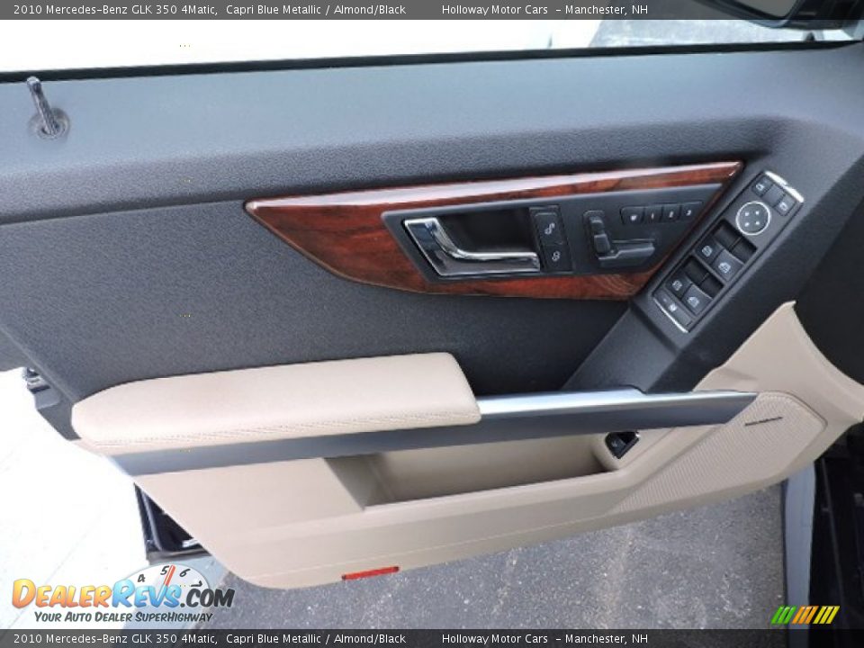 2010 Mercedes-Benz GLK 350 4Matic Capri Blue Metallic / Almond/Black Photo #13