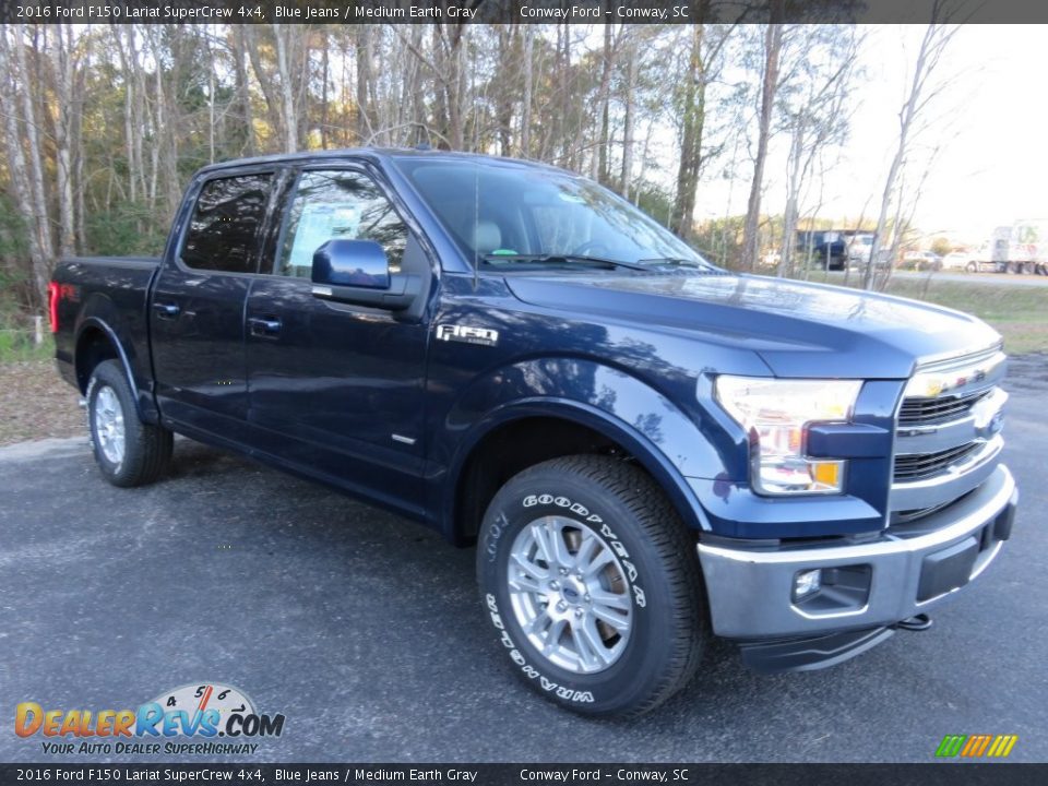 Front 3/4 View of 2016 Ford F150 Lariat SuperCrew 4x4 Photo #1