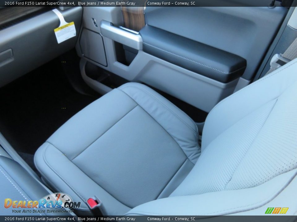 2016 Ford F150 Lariat SuperCrew 4x4 Blue Jeans / Medium Earth Gray Photo #23