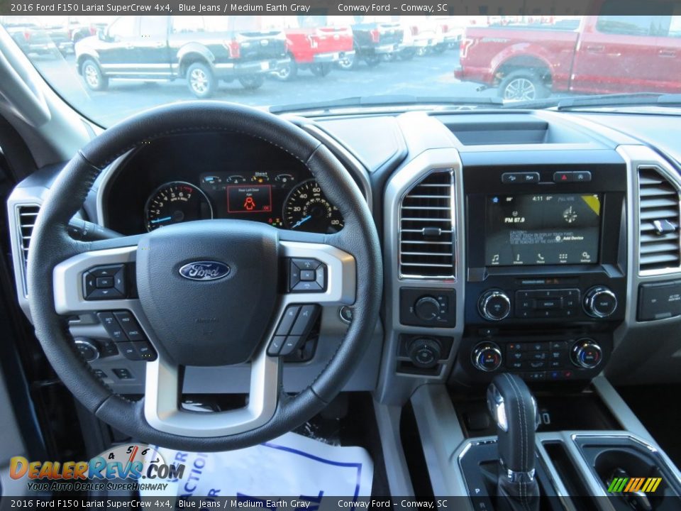 2016 Ford F150 Lariat SuperCrew 4x4 Blue Jeans / Medium Earth Gray Photo #24